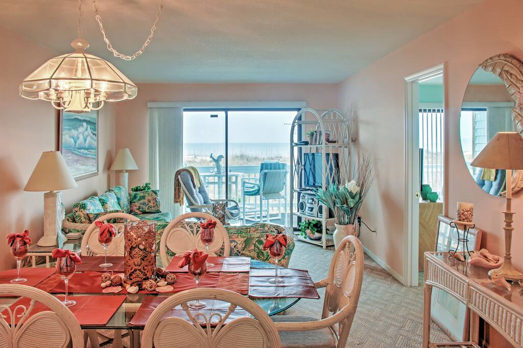 The well-appointed interior offers all the comforts of home!