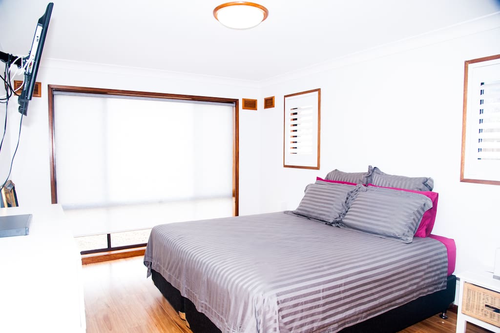 Main Bedroom - King Size - very comfortable