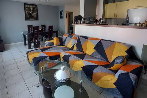 Cozy apartment in the center of Etaules 47 m2