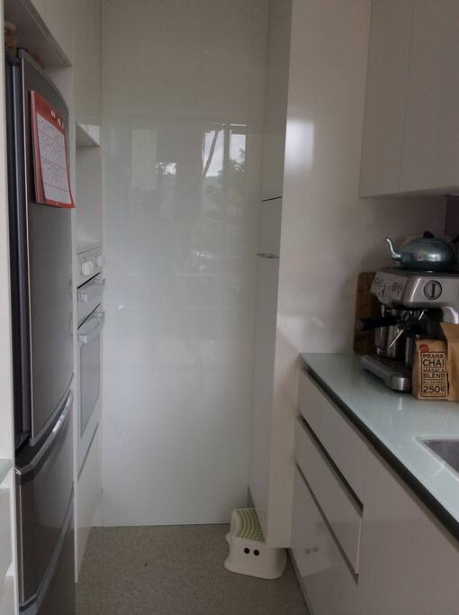 Fridge, Microwave, Oven, Coffee Machine, Dishwasher