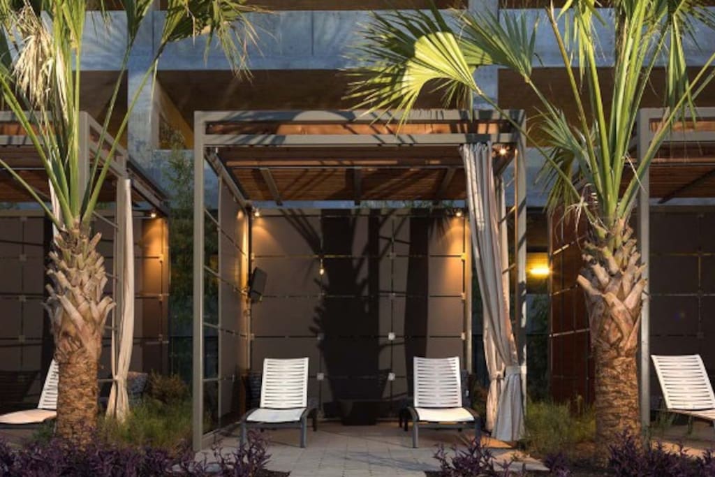 Pool Cabana