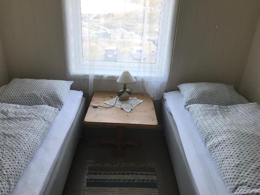 Bedroom 2, 2 Beds