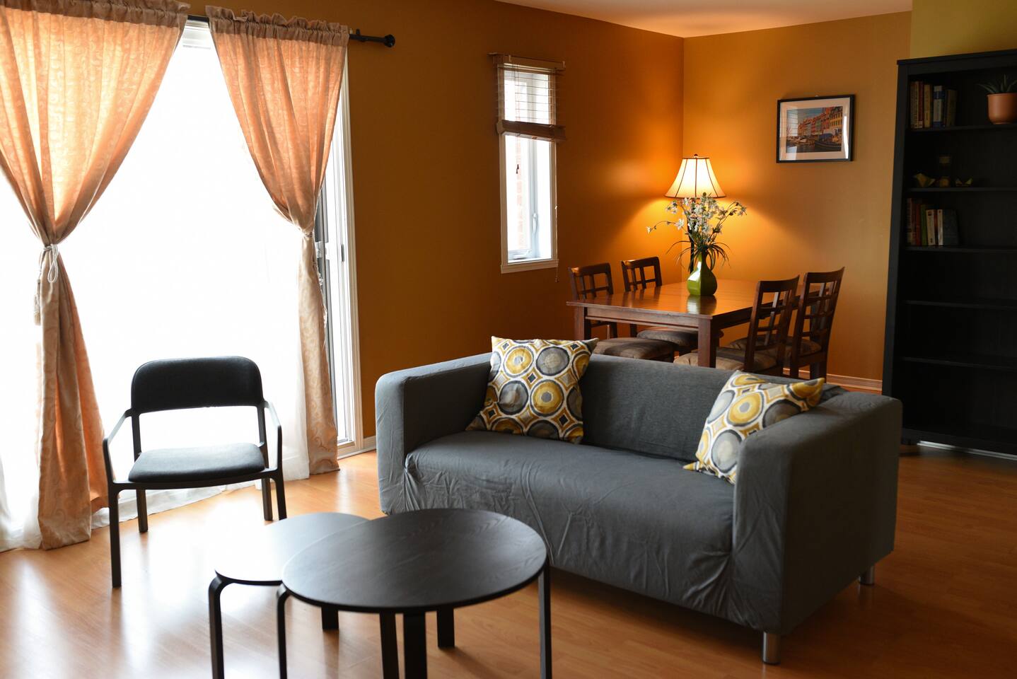 Jojo S Suite Apartments For Rent In Montreal