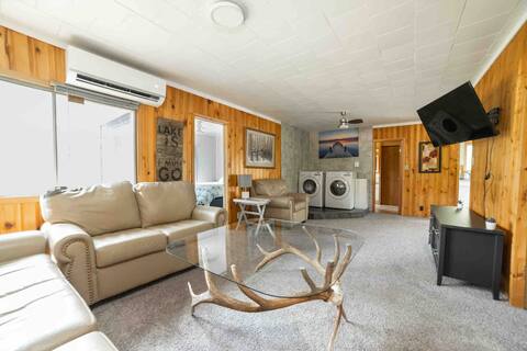 Lake View 8 Guest Cottage Pet-Friendly in Dunnotar