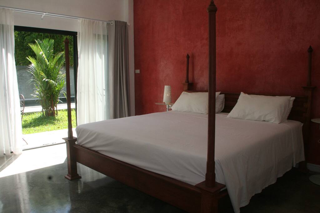 Lemongrass room