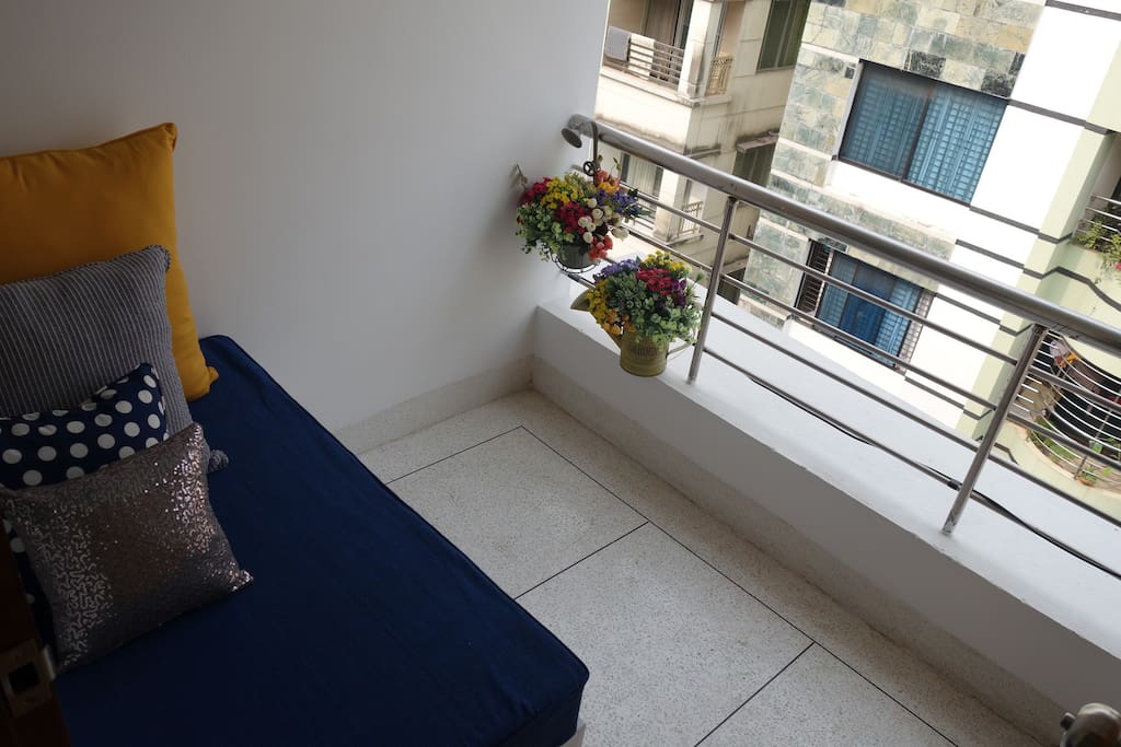 Private room dating in dhaka