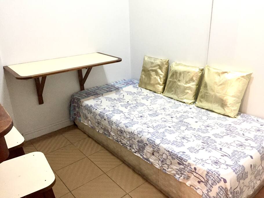 Saleta com Cama de Solteiro 1