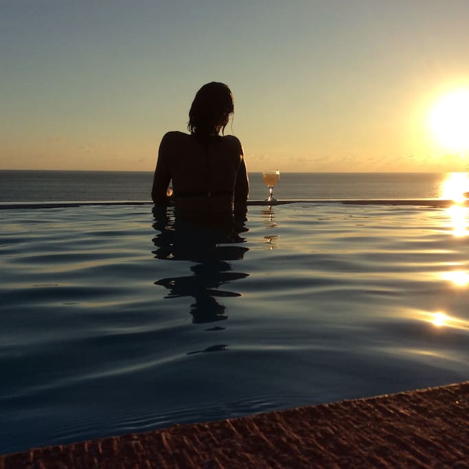 Sunset in the pool.