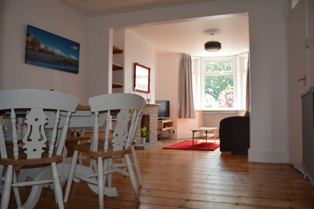 Dining to living room