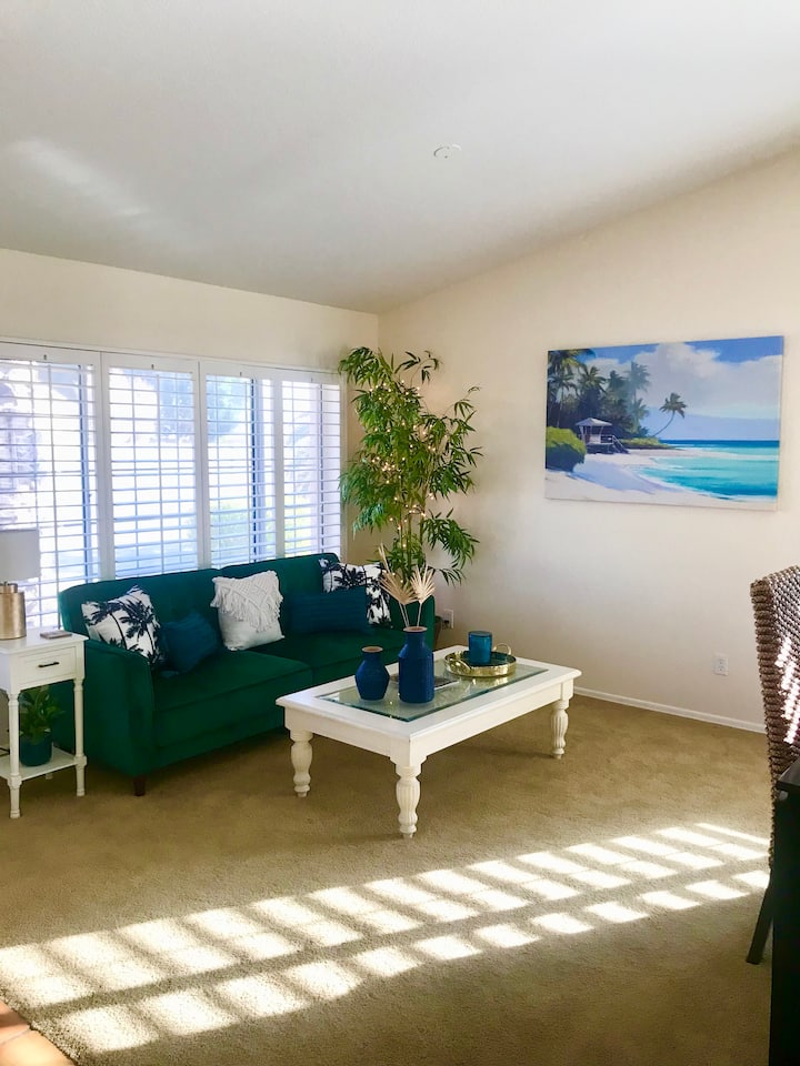 Diamond In The Desert Heat/cool Pool & Hot 
Tub - Peoria, AZ