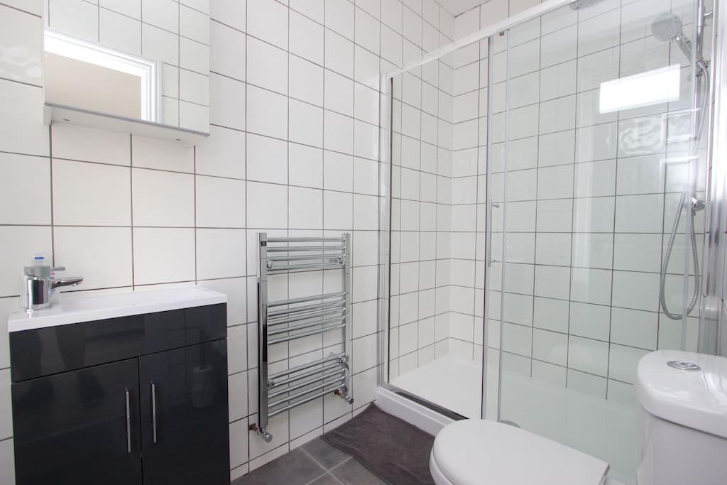 En Suite Shower room