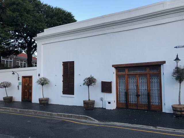 5 Wandel Street Gardens Cape Town South Africa gallery image 5