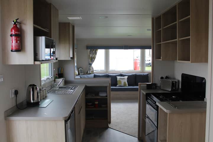 New 21 Caravan At Haven Perran Sands Apartments For Rent In Cornwall England United Kingdom Airbnb