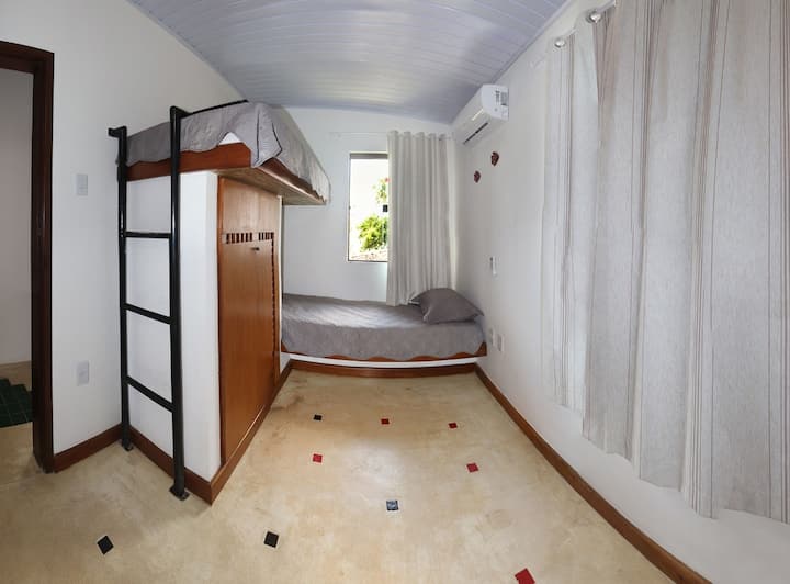 Chumba 1 cha ghorofa ya kwanza.