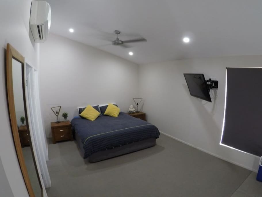 Spacious Bedroom with A/C