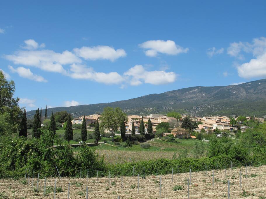 Vue d'ensemble du village