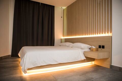 ♥ Modern, Luxury,  apartment heart of Salmiya