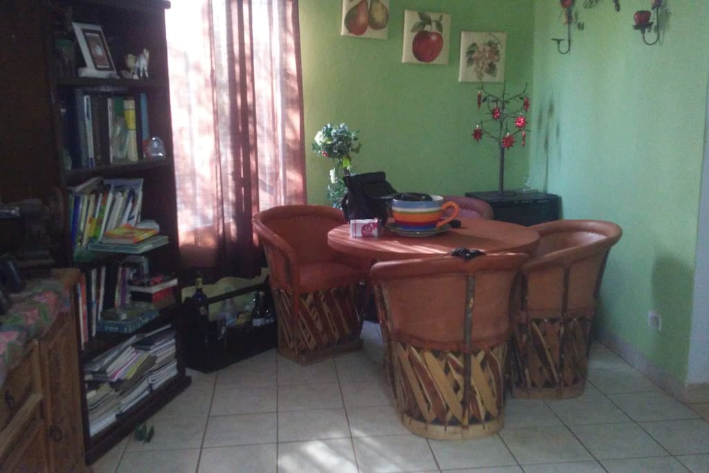 BIBLIOTECA