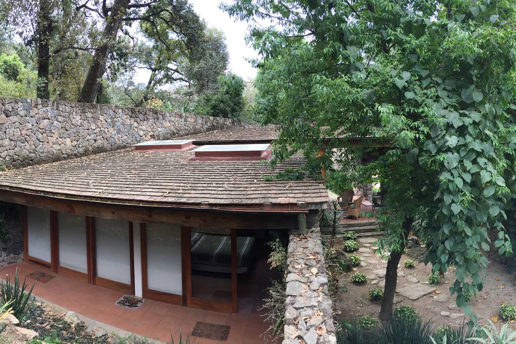 Vista casita desde alturas