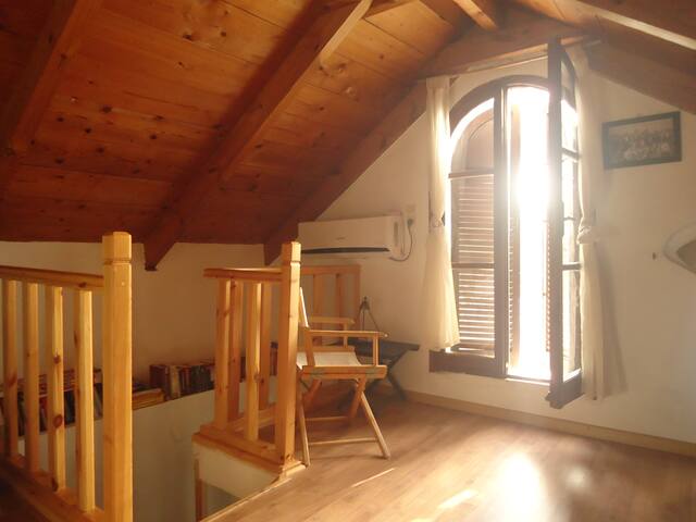 Grandma S Attic Image Balcony And Aanneenhaag Org My Grandma S Attic Image Balcony And Aanneenhaag