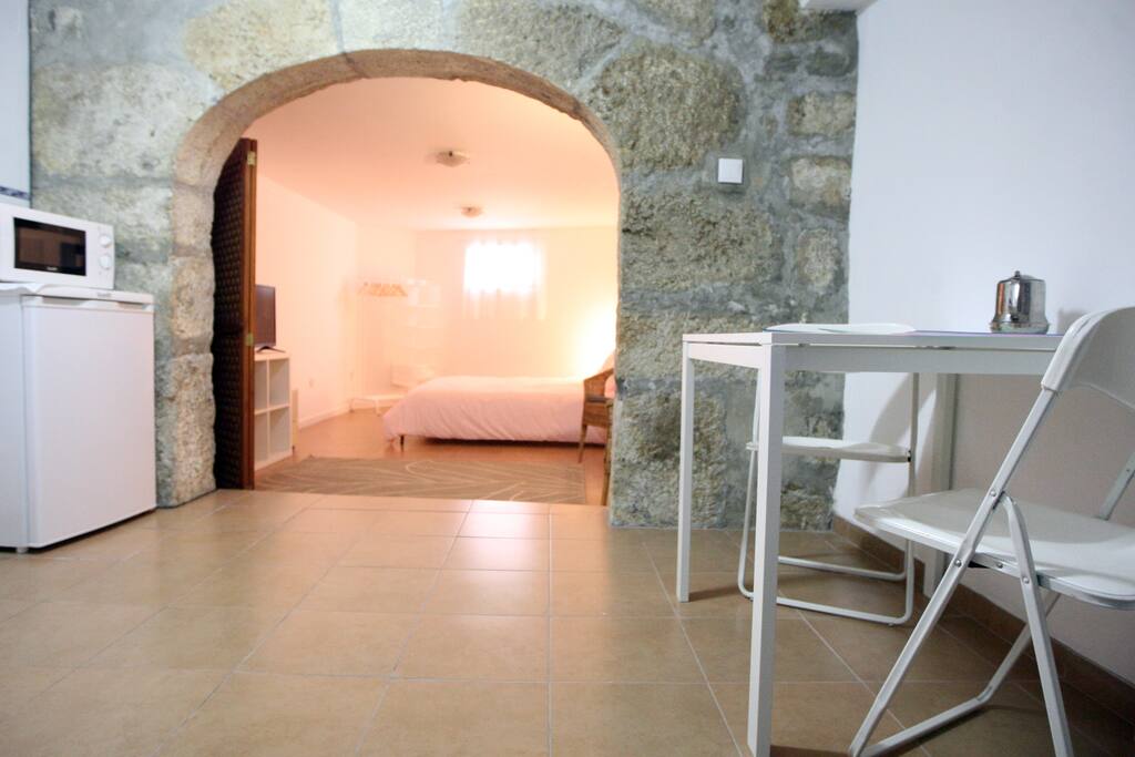 Kitchenet area / Kitchenette area