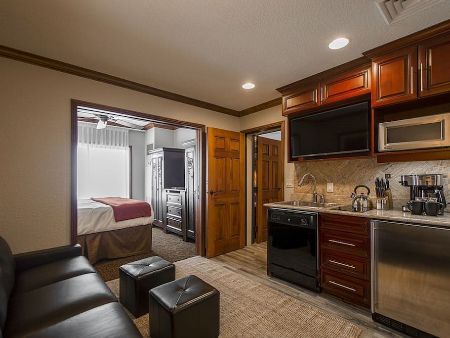Updated 1 bedroom suite