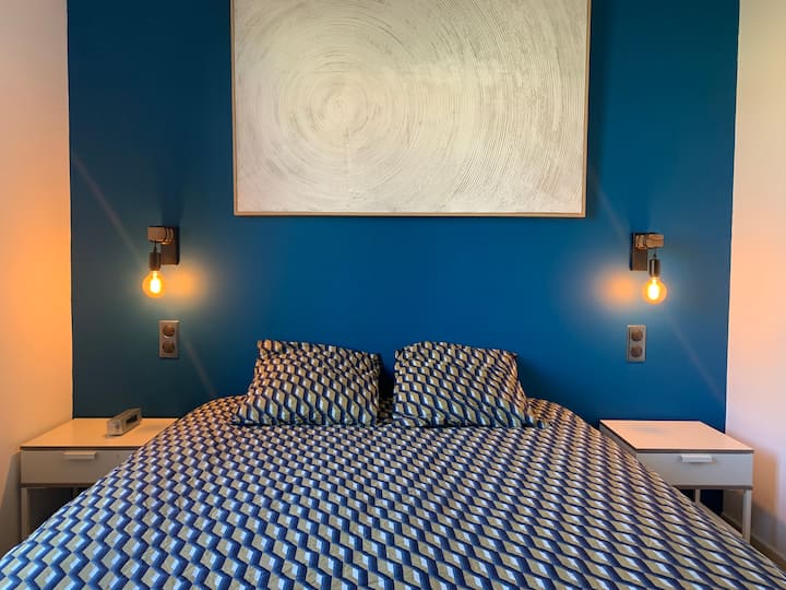 LIT QUEEN-SIZE 160*200