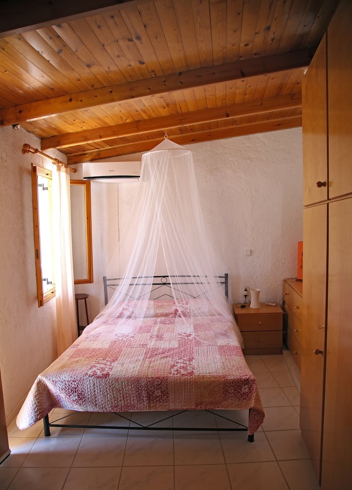 Спална соба 2