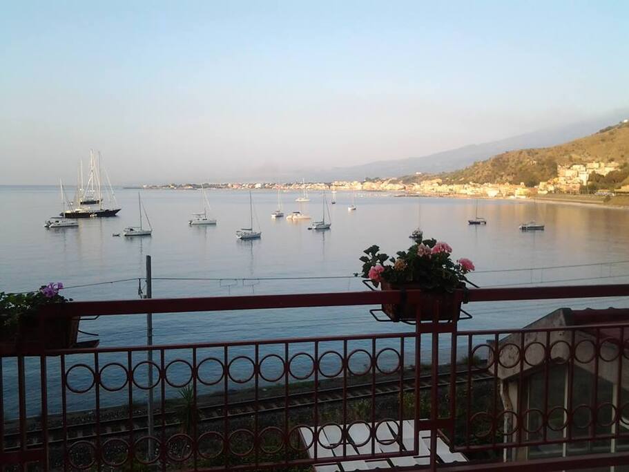 veduta dalla terrazza del residence