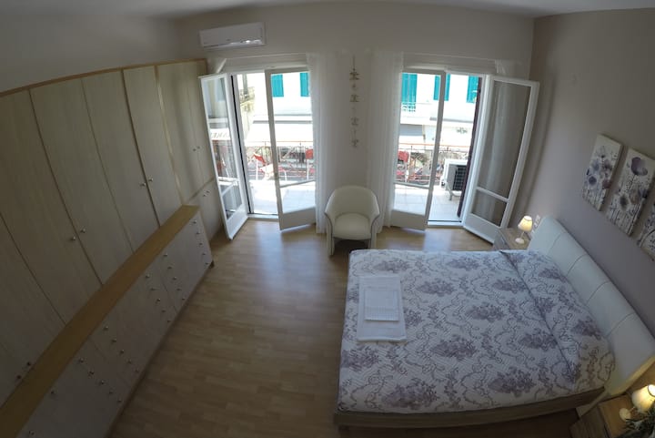 غرفة النوم 1