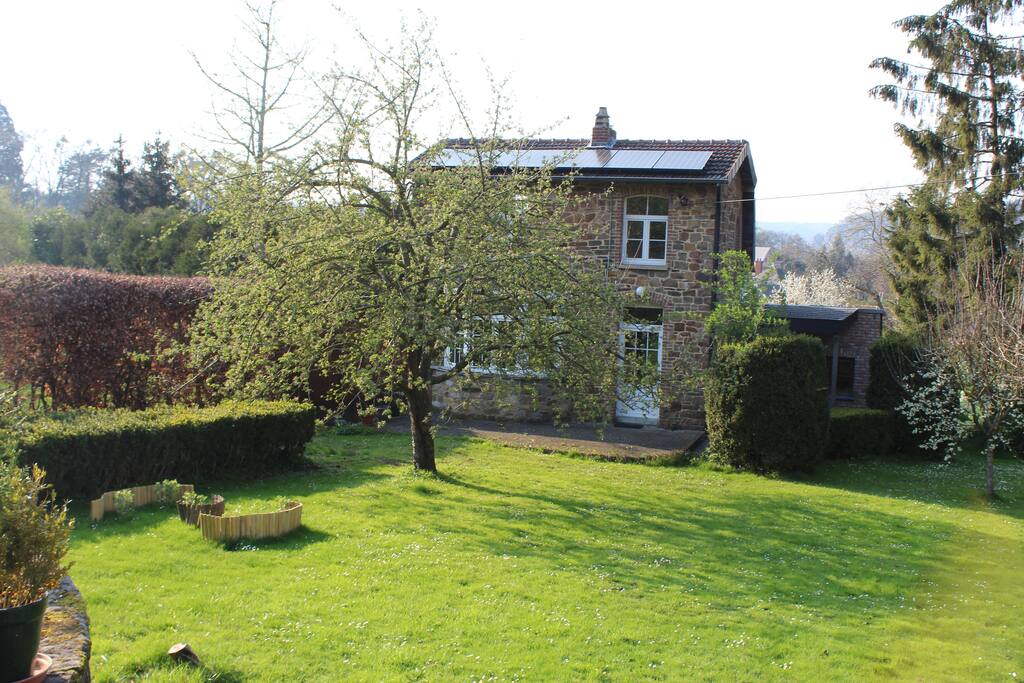 "La petite maison Mosane" Maisons à louer à Namur, Wallonie, Belgique