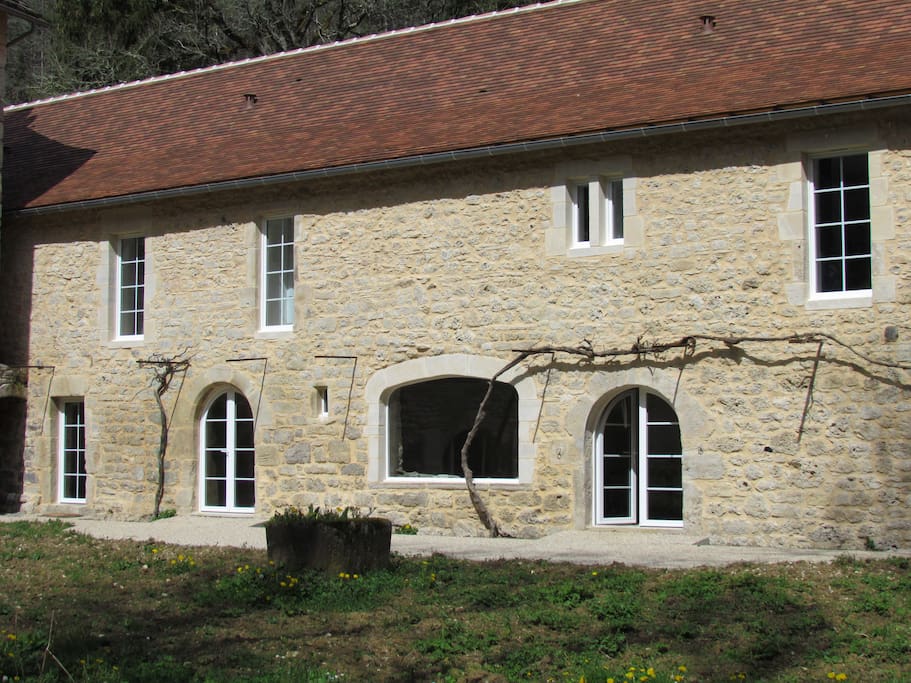 1750 Stone barn