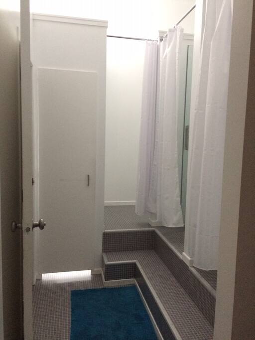 Shared shower toilet on level 1