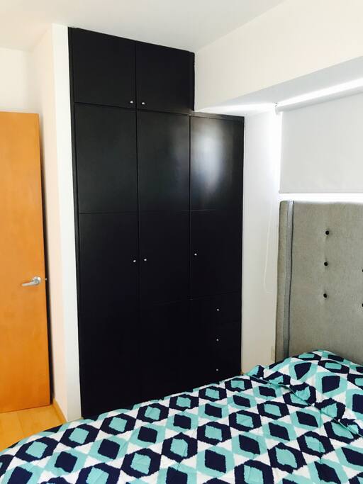 Amplio closet