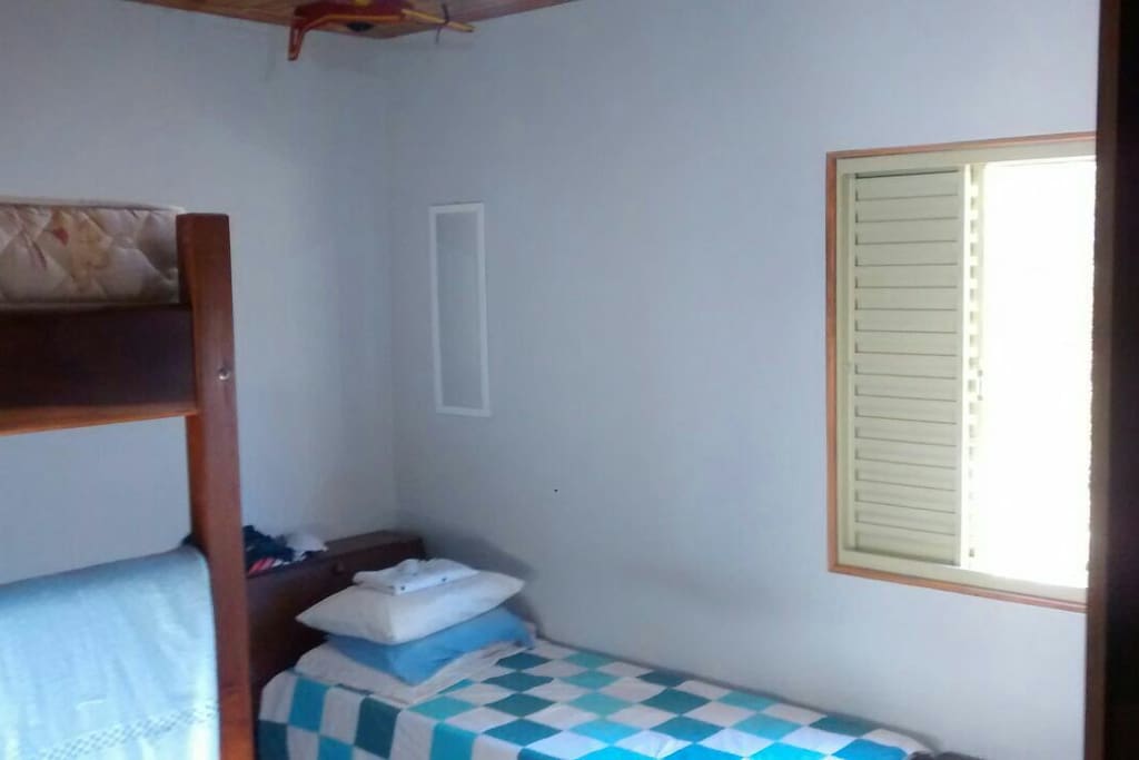 Quarto Q1 para 3 ou 4 pessoas