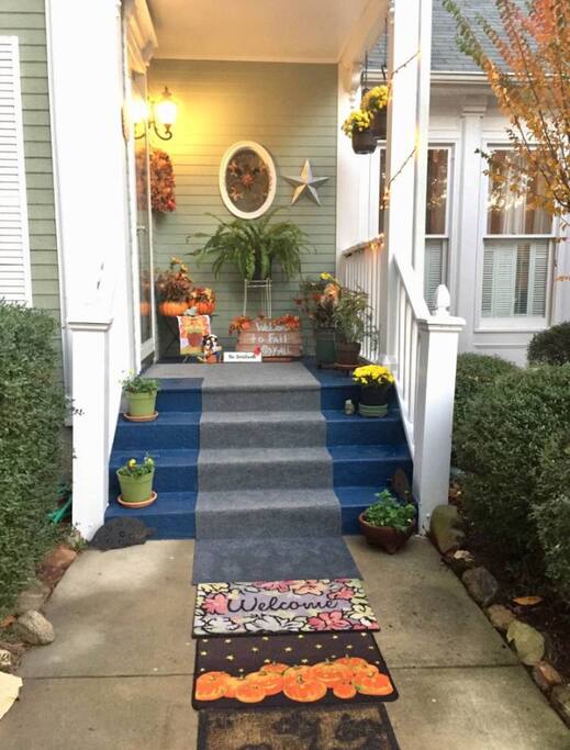Fresh painted porch this fall!