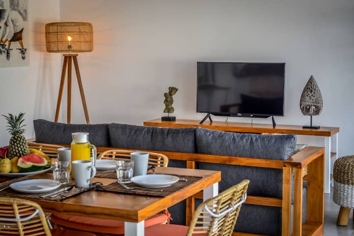 Beautiful 2 Bedrooms Villa & Pool In Seminyak - Kuta