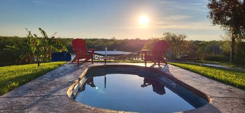 Sparkling Pool & Waterfront Fishing @ Arroyo City!