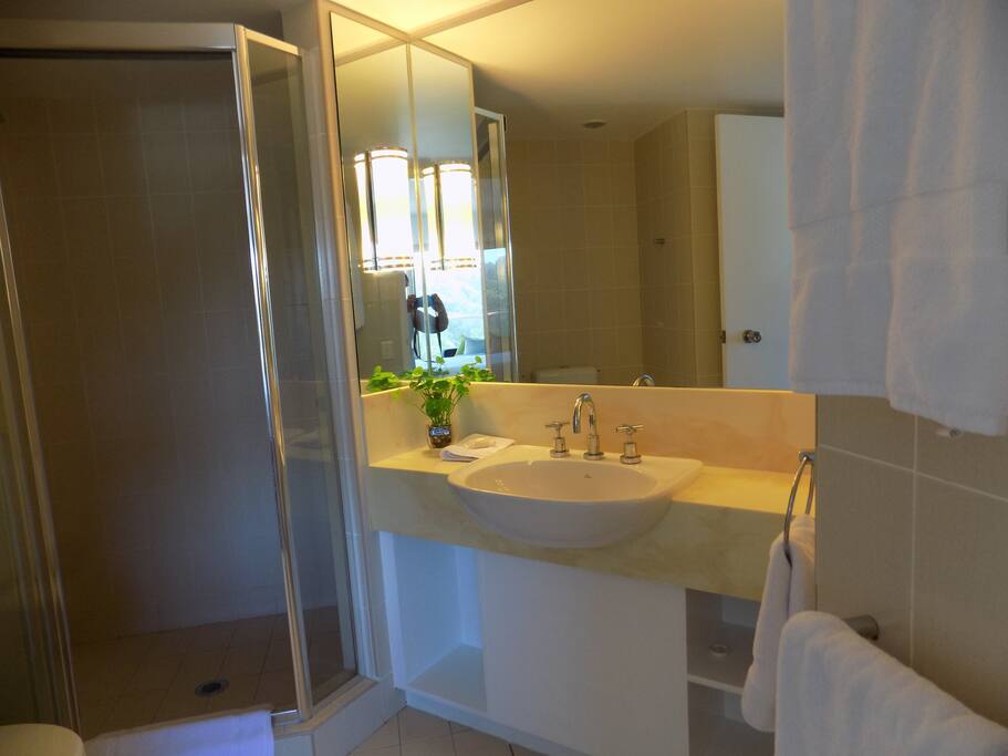 Ensuite