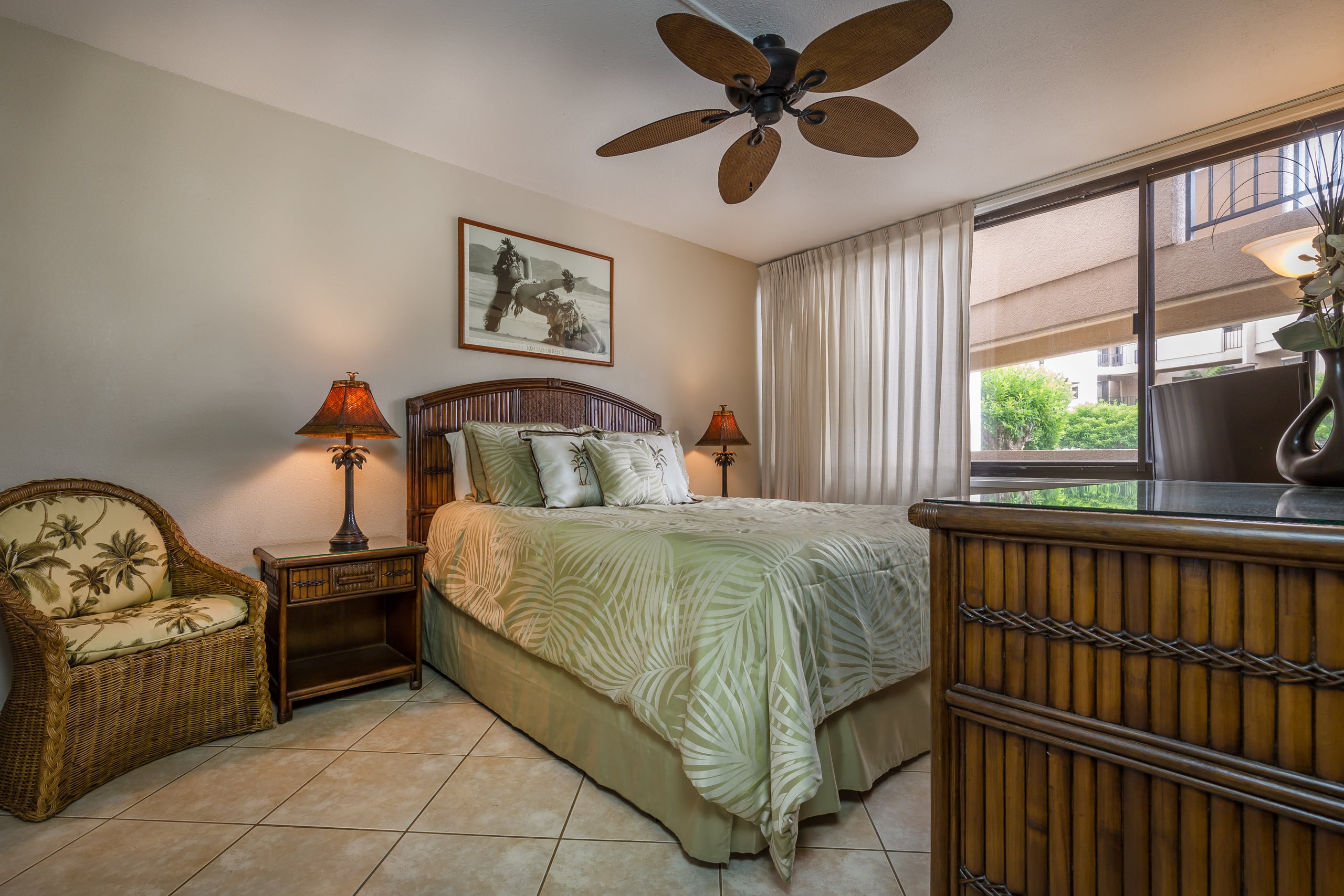 Rare Single Level 2 Bedroom With 2 Lanai's-AC - Image 10