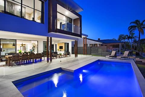 Elite Holiday Homes - C'est La Vie
