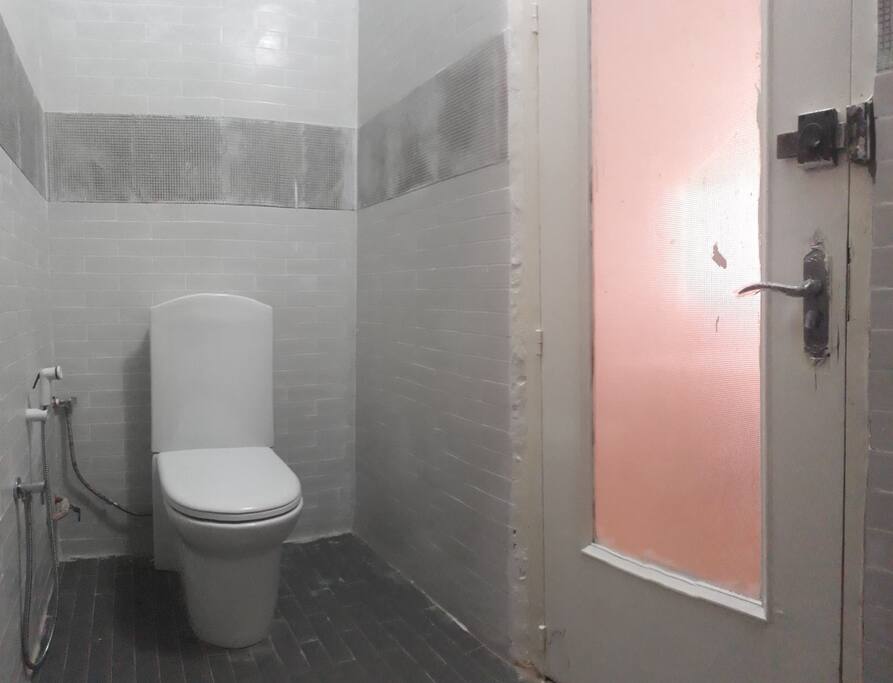 salle de bain intérieure chambre 3