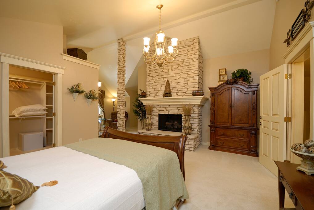 Armoire with flat screen tv & dvd player