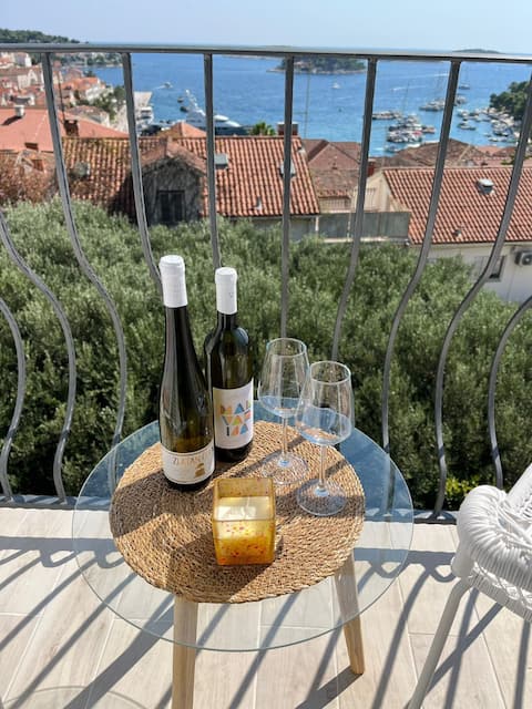 Successful Airbnb property: Hvar City Center Sea View & Free Parking 1 in Hvar