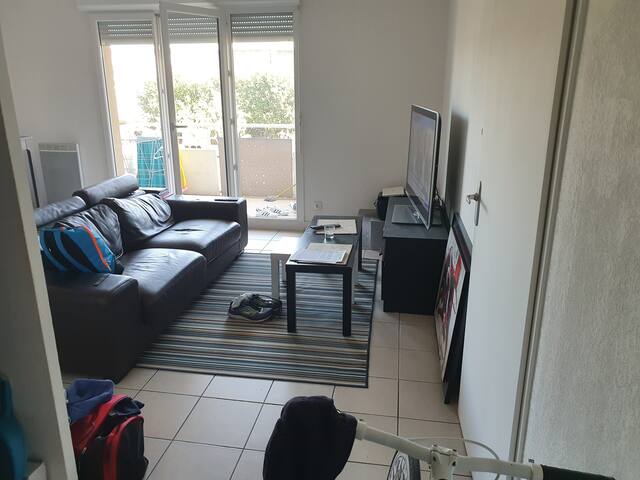 Charmant T2 Proche tram