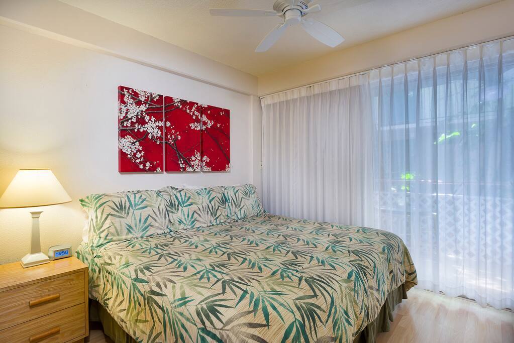 King size bed