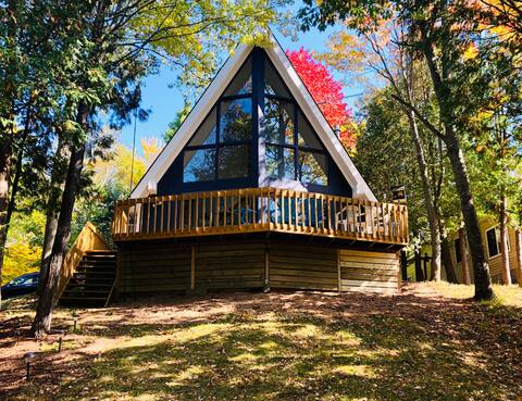 North Blue Lake Escape - A Waterfront Oasis
