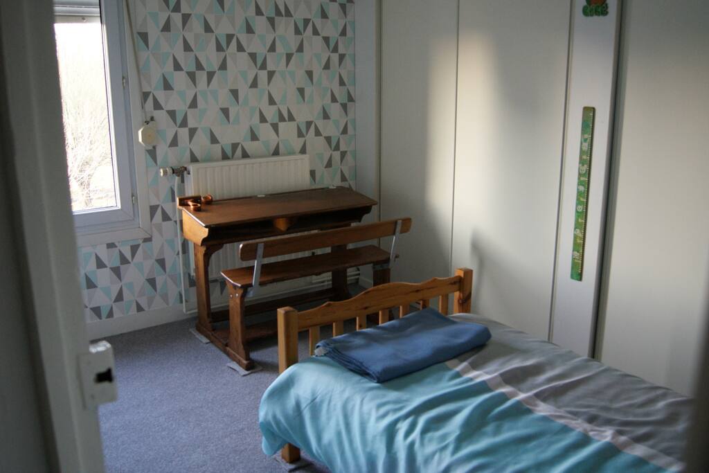 Chambre 2 vue 2