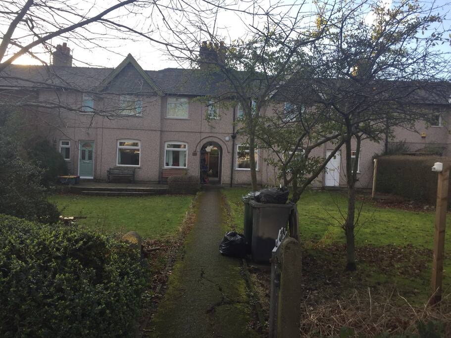 This is where I live, the one wth the white door.