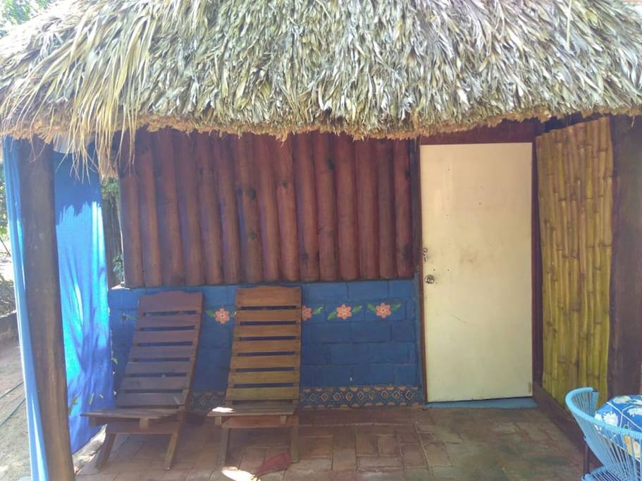 cabaña azul 2 personas